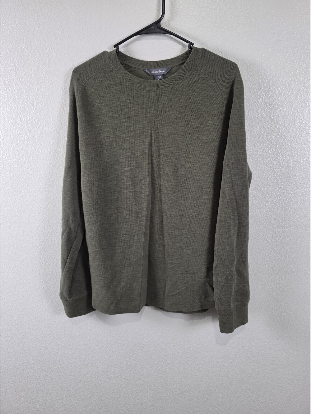 Medium Mens Eddie Bauer Long Sleeve Pullover Sweater Green Crew Neck